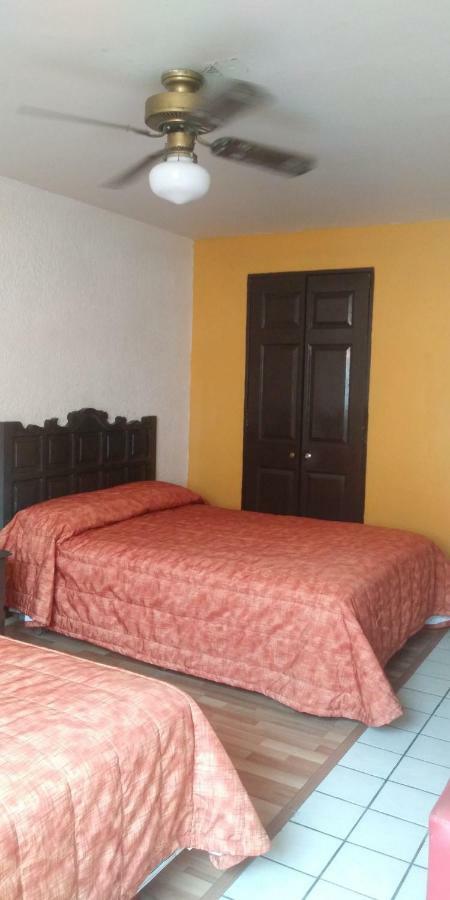 Hotel Colon Express Guadalajara Eksteriør bilde